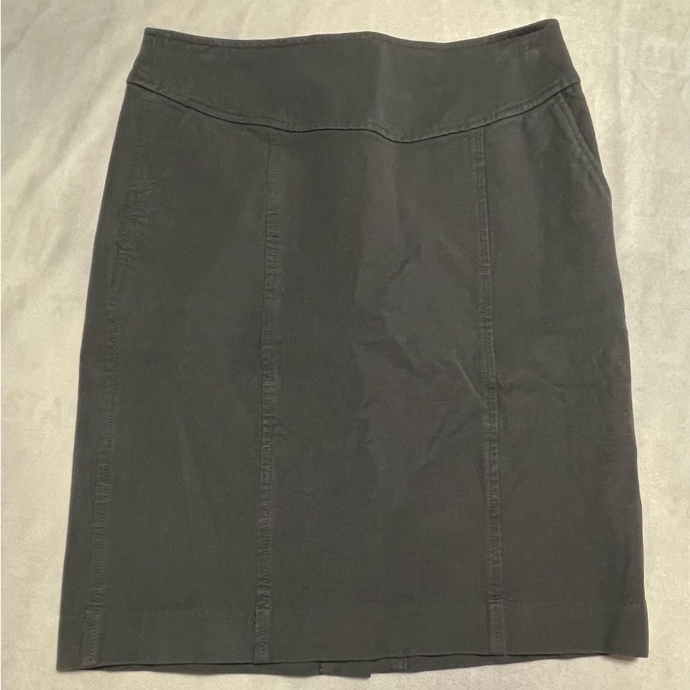 Banana Republic women’s size 4 slate gray pencil skirt
